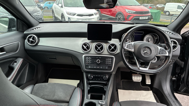 Mercedes-Benz GLA 220d 4Matic AMG Line 5dr Auto Diesel Hatchback